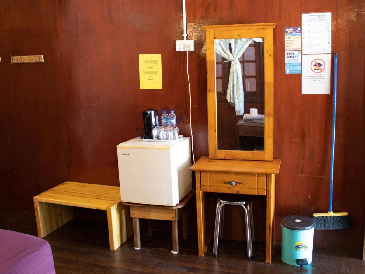 Hotel Bushman Tioman Kampong Juara Zewnętrze zdjęcie