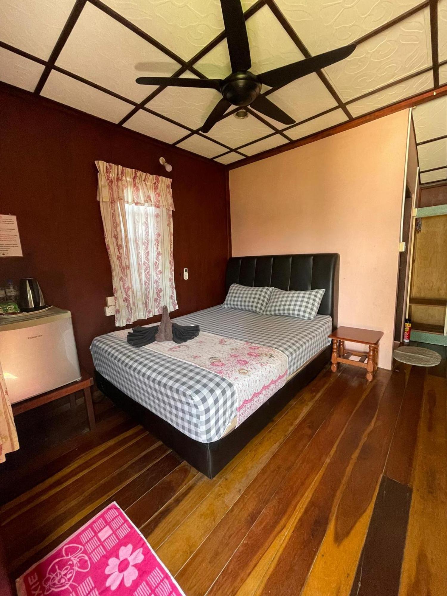 Hotel Bushman Tioman Kampong Juara Zewnętrze zdjęcie